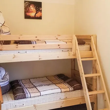 בית נופש With Fireplace I *