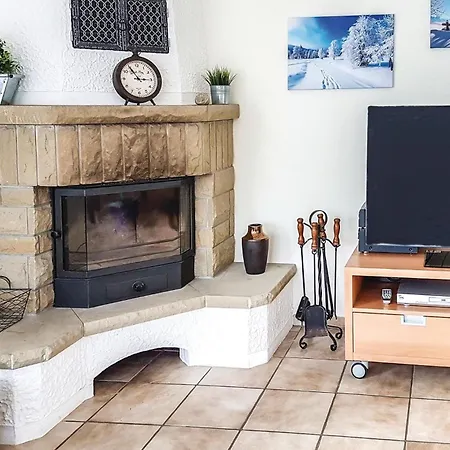 With Fireplace I * Gunderath