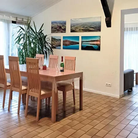 With Fireplace I
