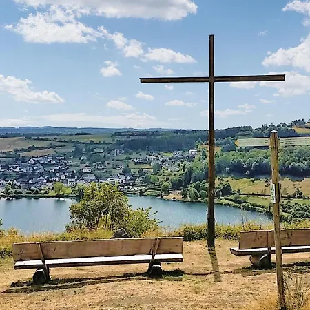 With Fireplace I בית נופש Gunderath